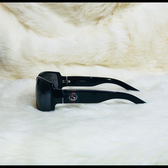 Gucci Sunglasses - Picture 3 of 3